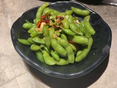 -沪小胖小龙虾(淮海中路旗舰店)