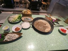-憨铁匠老火锅(龙岗万科里店)