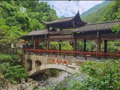-鄣山大峡谷