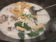 -陈大锅·岳阳鱼馆·地道岳阳菜(美食街店)