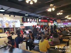 大堂-八一好吃街·高品美食广场