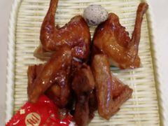 招牌红烧乳鸽-清新鸡沙田乳鸽店(金融店)