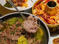 -全牛匠·乐山跷脚牛肉(新中关店)
