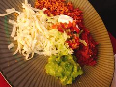 -Pistolera Mexican Cantina女枪手墨西哥餐厅(碧云路店)