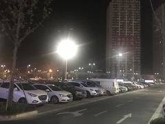 -融创茂-停车场