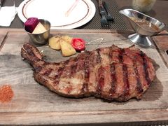 果木烤长战斧牛排-悦享绿山墙西餐厅