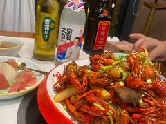 -乡土黄·鲜牛肉火锅·小龙虾(兴业街店)