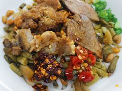 -牛八宝桂林米粉(八里庄店)