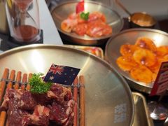 -轻烧烤肉(光谷步行街店)