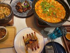 -荟廷·晶萃(陆家嘴尚悦湾店)