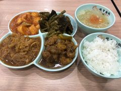 -晓宇盒饭(民安街店)