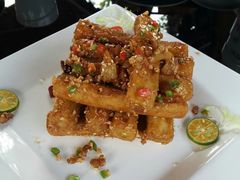 -铜锣湾·有麝自然香(重庆新天地店)
