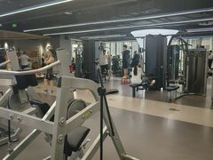 -超鹿运动(五四路恒力城店)