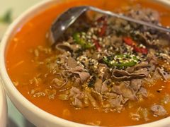 酸汤菌菇肥牛-翡翠江南(国贸商城店)