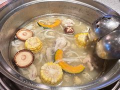 -润园四季椰子鸡火锅(海上世界店)