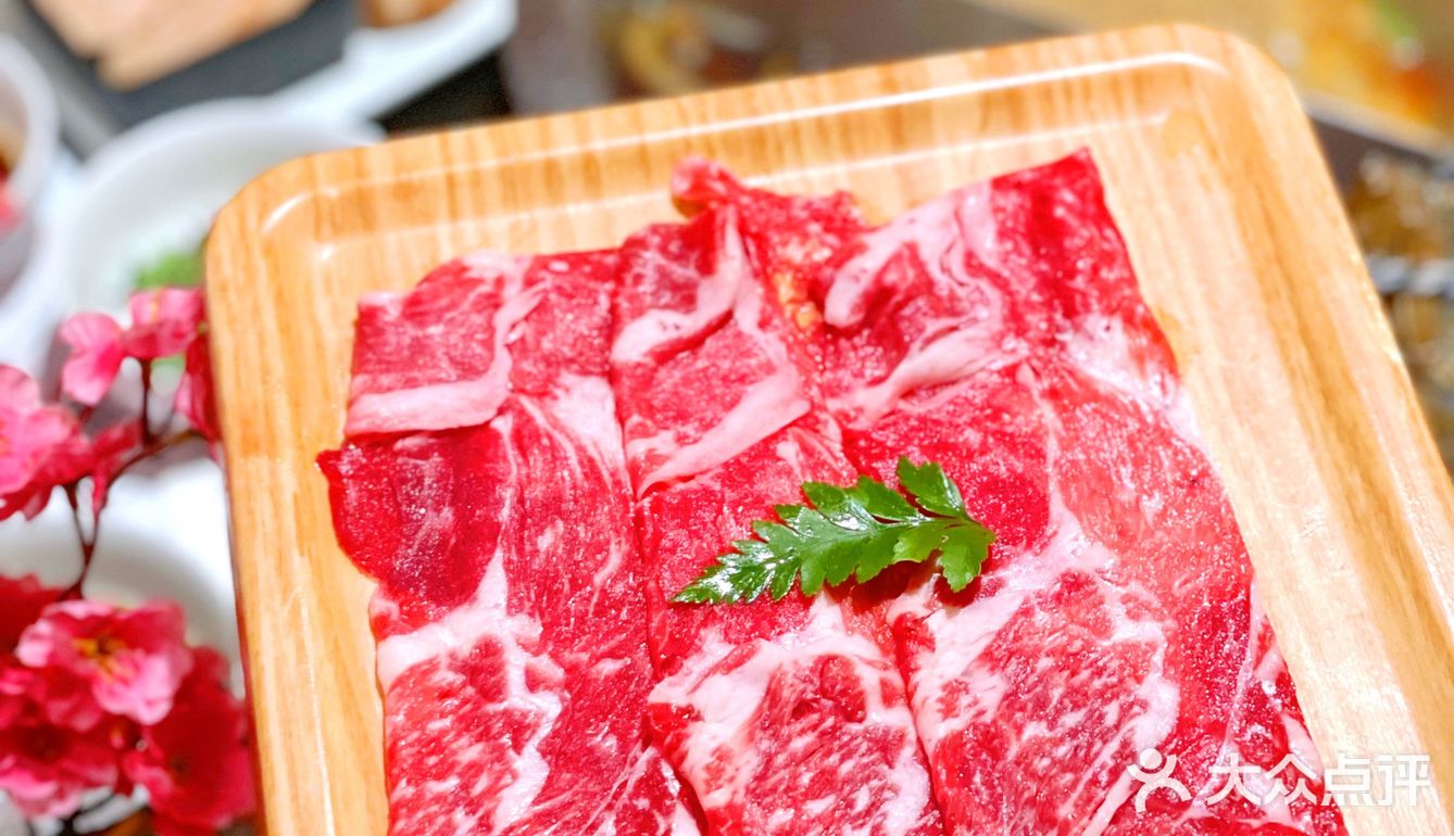 美食探店‖降霜牛寿喜烧