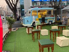 -蜜桃餐厅·伴山(湖滨商业街店)