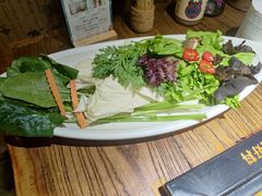 -老牌坊云南鱼豆花火锅(嵩山店)