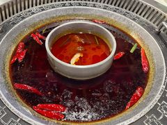 菌汤鸳鸯-晓宇重庆火锅(赛格国际购物中心店)