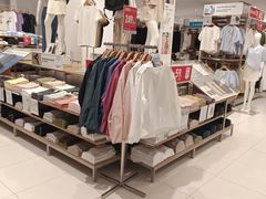 -优衣库(威海威高购物中心店)