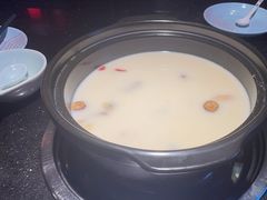 -捞王猪肚鸡火锅(昆山店)