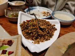 -滇香肴·云南菜蒸汽石锅鱼(云南北路店)