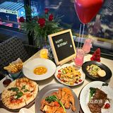 圣诞绝美江景餐厅🍴…这个夜色太美🏙️！