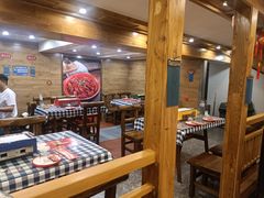 大堂-雪熊哈尔滨烧烤·精酿啤酒·砂锅(中央胜境店)