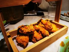 蛋黄鸡翅-弄堂里(西溪龙湖天街店)