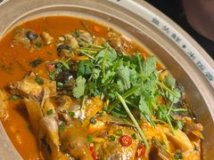 -魏铭鱼头捞饭(晋阳路店)