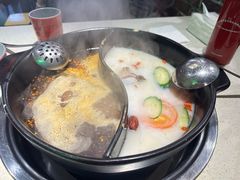 -钢管厂五区小郡肝串串香火锅(梅川路店)