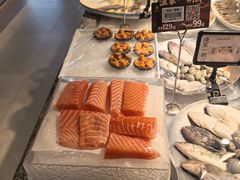 -鲜得莱渔港·小平岛海胆馆(七贤岭店)