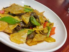 -白鹿苑蒙餐(鄂温克宾馆店)