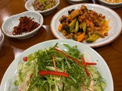 -青瓦餐厅·生鱼片·韩园烤肉(西塔店)