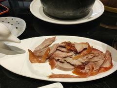 精品烤鸭-皇城根·烤鸭·鱼头·家常菜(欧亚大观乐活城店)