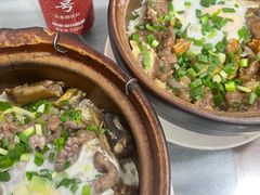 -容里煲仔饭(利丰北路店)