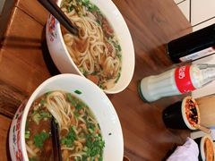 -矮子粉店1985·长沙米粉(湘春路店)