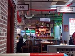 大堂-清真·老金烧烤(舜华南路店)