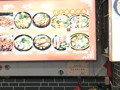 大堂-清真·穆萨砂锅(大皮院店)