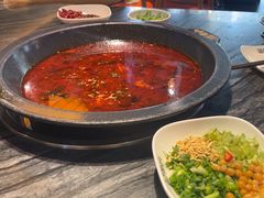 -老船舫·现做活鲜鱼馆(东郊记忆店)
