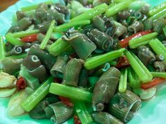 -超越海鲜屋(飞龙物业店)