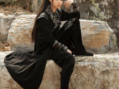 -九月鹰飞汉服摄影工作室