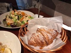 黄金流奶羊角-麦田工坊(月湖店)