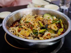 -周良天山牛杂城(天山路总店)