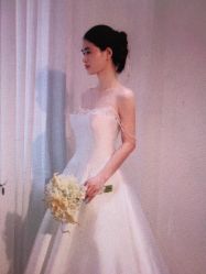 -LA GRACE高端婚纱礼服定制馆