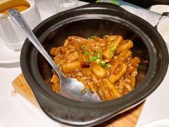 咸鱼茄子煲-汤城小厨•粤菜•靓汤(苏州街店)