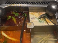 -海底捞火锅(芜湖银泰城店)