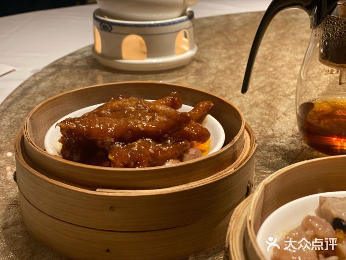 炳胜公馆(珠江新城店)蜜汁蒸凤爪图片