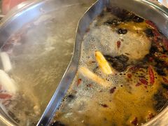 鸳鸯锅-川成串·自助串串香火锅(朝阳店)