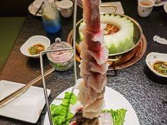 -得意咚瓜·顺德鱼生·冬瓜火锅(深圳首店)